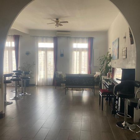 Grand Appartement Sur Canal A 2 Pas Du Centre Ville De Sète Exteriör bild