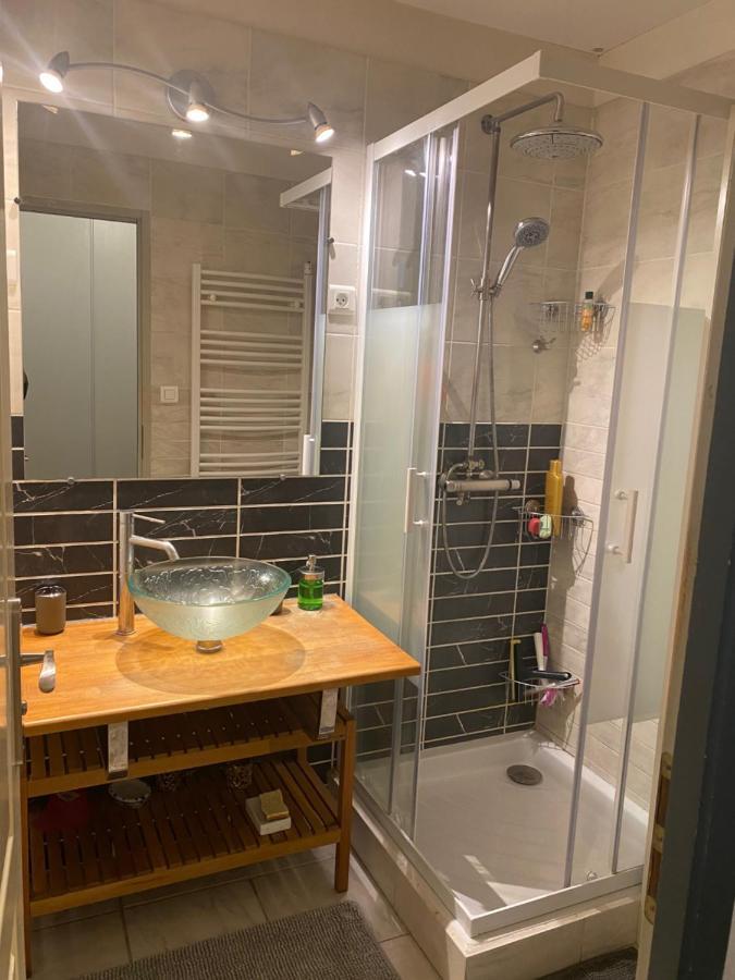 Grand Appartement Sur Canal A 2 Pas Du Centre Ville De Sète Exteriör bild