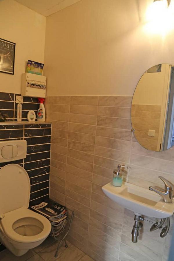 Grand Appartement Sur Canal A 2 Pas Du Centre Ville De Sète Exteriör bild